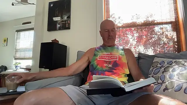 Snapshot of Guy__Grey chatting on 07/16/26, 01:41 Guy Grey online show from 07/16/26, 01:41