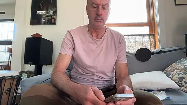 Guy  Grey online show from 04/12/26, 12:08