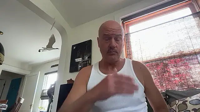 Snapshot of Guy__Grey chatting on 06/02/26, 01:33 Guy Grey online show from 06/02/26, 01:33