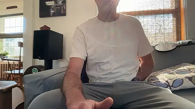 Guy  Grey online show from 04/09/26, 01:17