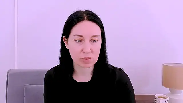 MiaFair online show from 04/17/26, 03:15