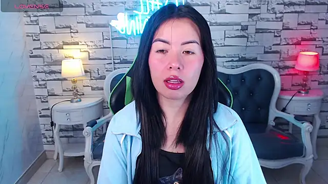 Kylia a online show from 07/06/26, 01:29