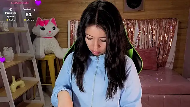 Kylia a online show from 04/12/26, 01:03