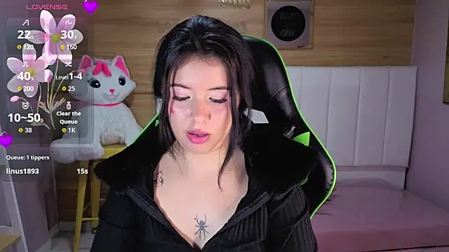 Kylia a online show from 04/18/26, 01:08