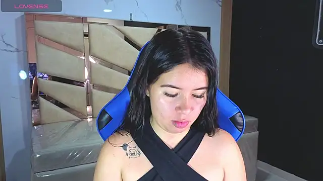 Kylia a online show from 03/21/26, 12:53