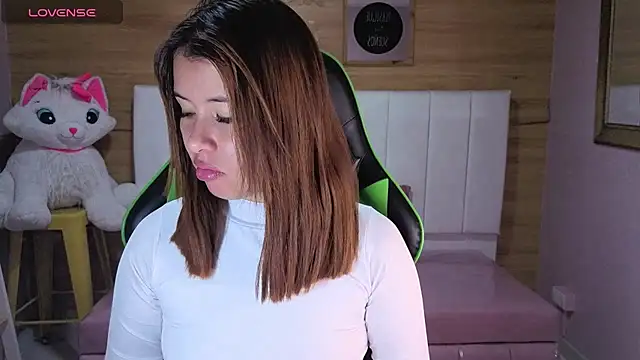 Kylia a online show from 04/21/26, 08:15