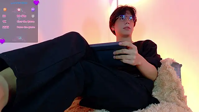 lui x dust online show from 03/27/26, 03:04