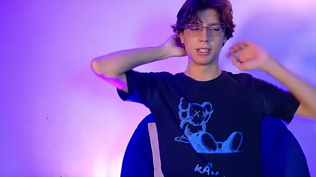 lui x dust online show from 04/24/26, 04:03