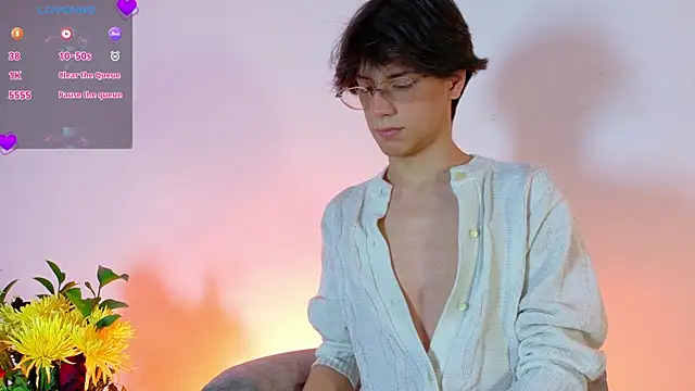 lui x dust online show from 04/06/26, 03:24