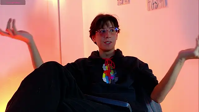 lui x dust online show from 03/13/26, 04:39