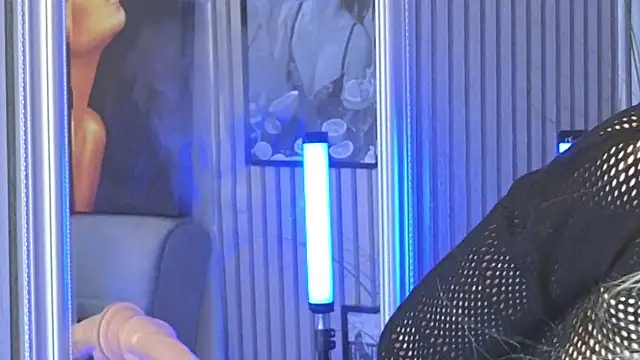 KarmaArms online show from 05/11/26, 07:44
