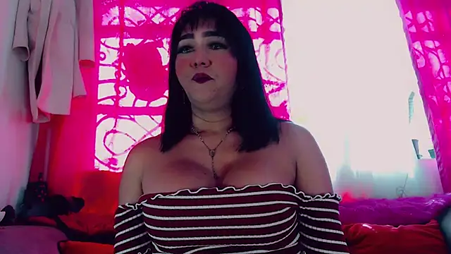 DeboraGill online show from 05/25/26, 08:29