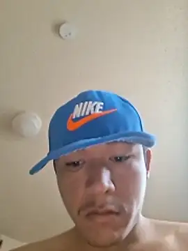 gueboloco2626 online show from 02/23/26, 01:33