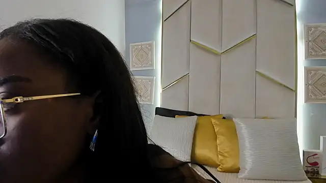 Snapshot of KarinaaCoxx chatting on 06/28/26, 01:06 KarinaaCoxx online show from 06/28/26, 01:06