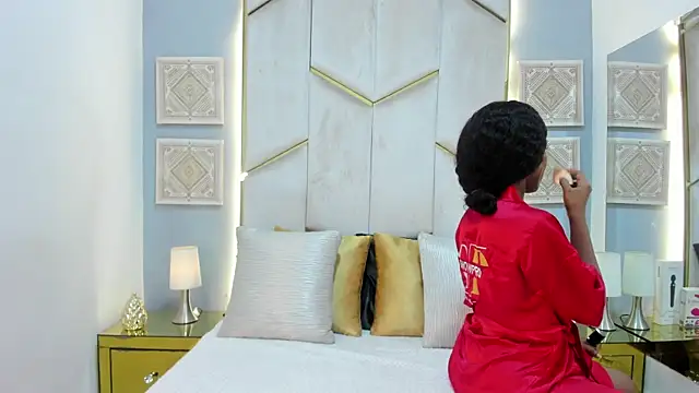 KarinaaCoxx online show from 04/16/26, 12:39