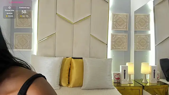 Snapshot of KarinaaCoxx chatting on 06/20/26, 11:59 KarinaaCoxx online show from 06/20/26, 11:59