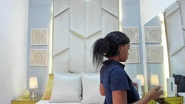 KarinaaCoxx online show from 03/28/26, 12:17