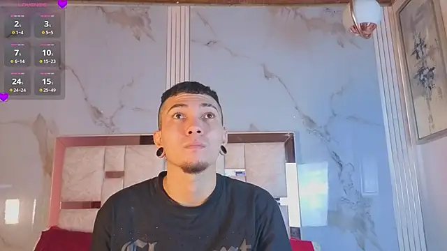 Logan and Reachel online show from 03/18/26, 01:13