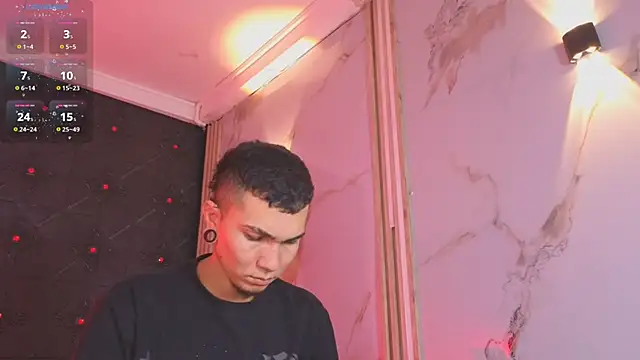 Logan and Reachel online show from 04/04/26, 07:20