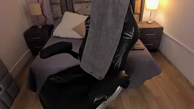 April Swett online show from 02/22/26, 12:40