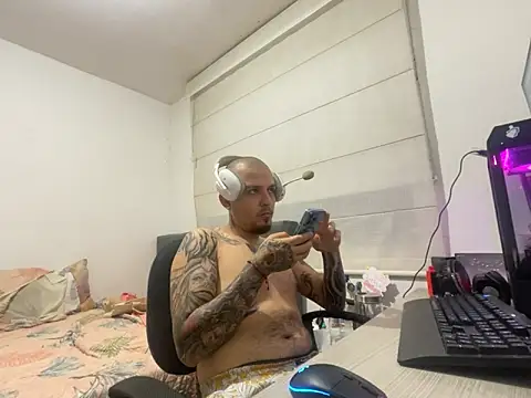 Maximo Garcia17 online show from 02/21/26, 02:02