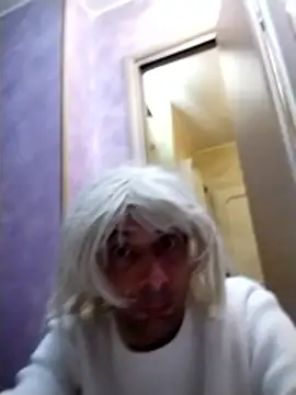 marti 8 online show from 03/25/26, 12:00