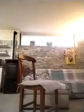 marti 8 online show from 04/14/26, 04:45