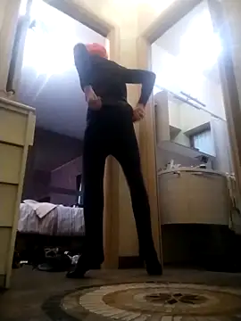 marti 8 online show from 04/11/26, 04:43