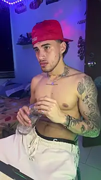 TOMAS CONOR online show from 03/02/26, 09:55