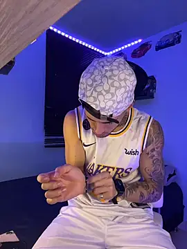 TOMAS CONOR online show from 03/21/26, 12:34