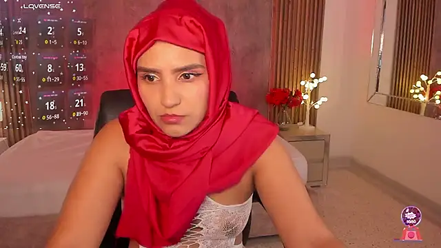 SalmaZahid online show from 03/04/26, 01:41