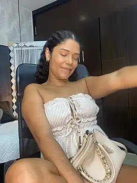 Miaafoxx   online show from 03/11/26, 07:30