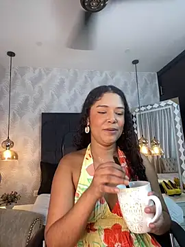 Miaafoxx   online show from 02/28/26, 07:24