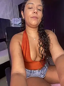 Miaafoxx   online show from 04/13/26, 07:51