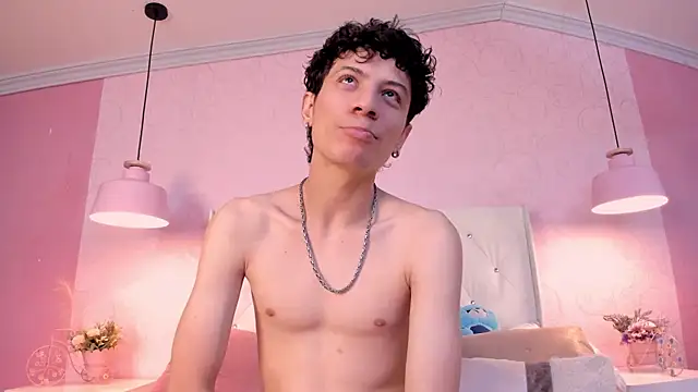 LeoFeniix online show from 03/02/26, 04:57