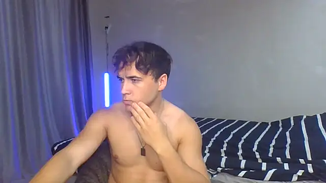 Snapshot of Denis_sport chatting on 07/16/26, 03:31 Denis sport online show from 07/16/26, 03:31