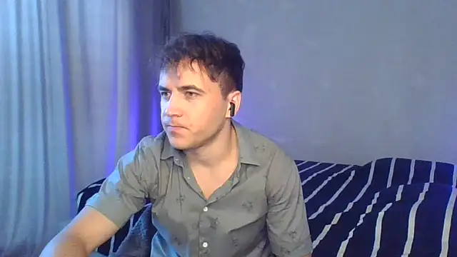 Snapshot of Denis_sport chatting on 06/10/26, 11:00 Denis sport online show from 06/10/26, 11:00