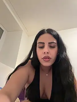 Snapshot of Sophie-Keller chatting on 02/28/26, 02:33 Sophie-Keller online show from 02/28/26, 02:33