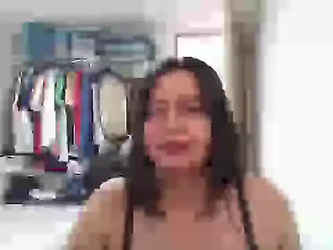 Snapshot of Ivonee777 chatting on 02/19/26, 07:00 Ivonee777 online show from 02/19/26, 07:00