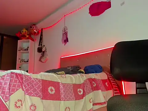 Nathaly-horny1 online show from 02/24/26, 02:51