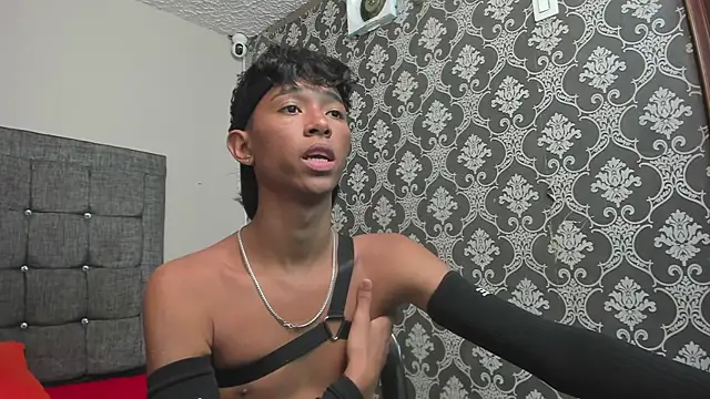 Little Twink19x online show from 03/03/26, 07:21