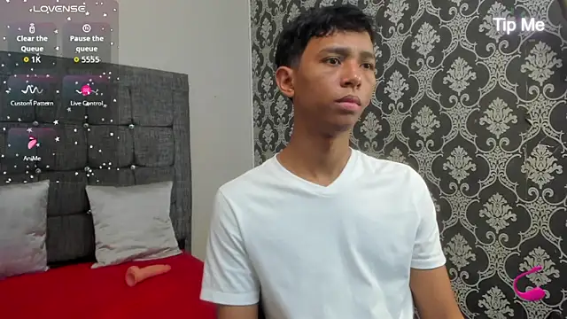 Little Twink19x online show from 05/09/26, 07:28