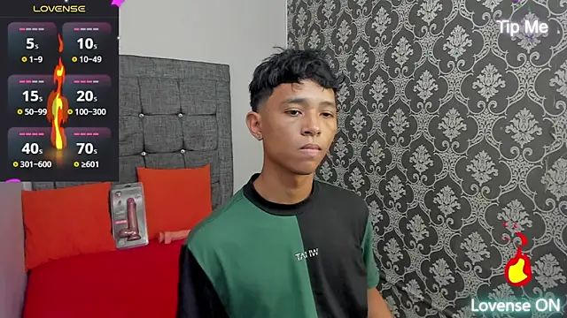 Little Twink19x online show from 05/30/26, 07:41
