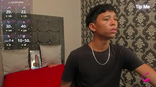 Little Twink19x online show from 05/15/26, 07:23