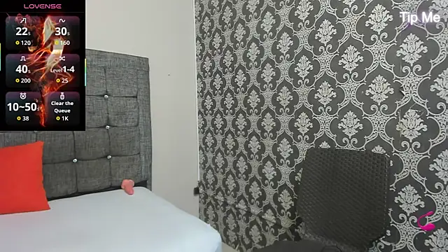 Little Twink19x online show from 03/28/26, 07:37