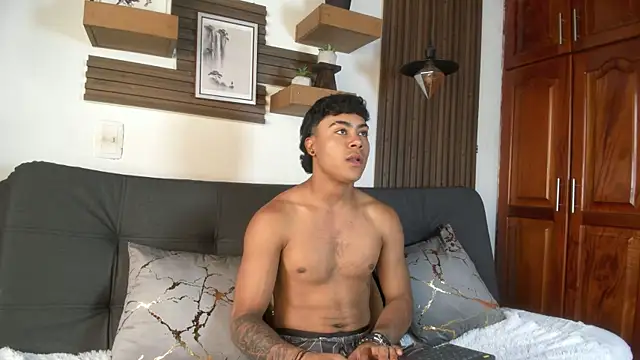 Snapshot of Jeremy_wallker chatting on 03/27/26, 07:37 Jeremy wallker online show from 03/27/26, 07:37