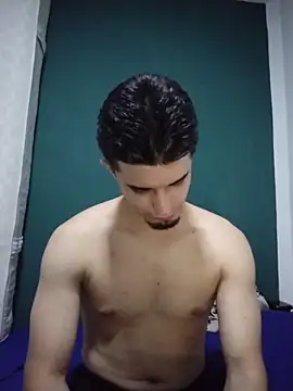 Snapshot of SebastianSkyler chatting on 03/28/26, 10:38 SebastianSkyler online show from 03/28/26, 10:38