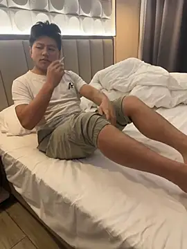 zhuendong000001 online show from 03/21/26, 01:37