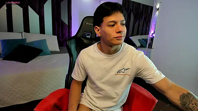 TonyPetrovjs online show from 03/23/26, 05:13