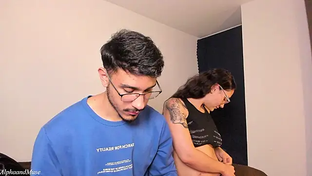 alphaandmuse online show from 03/30/26, 08:49